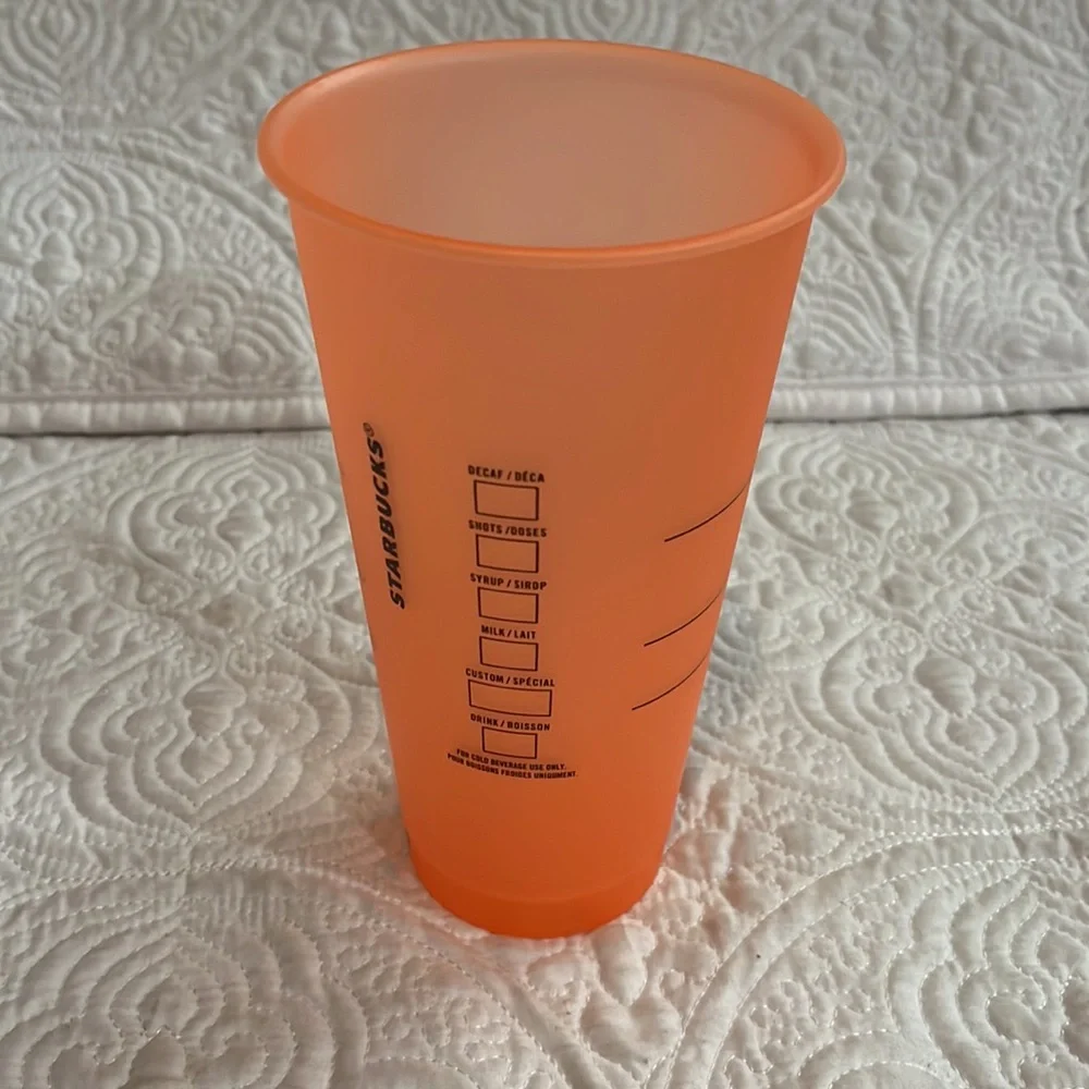 Set of 5 Starbucks tumblers, new‎